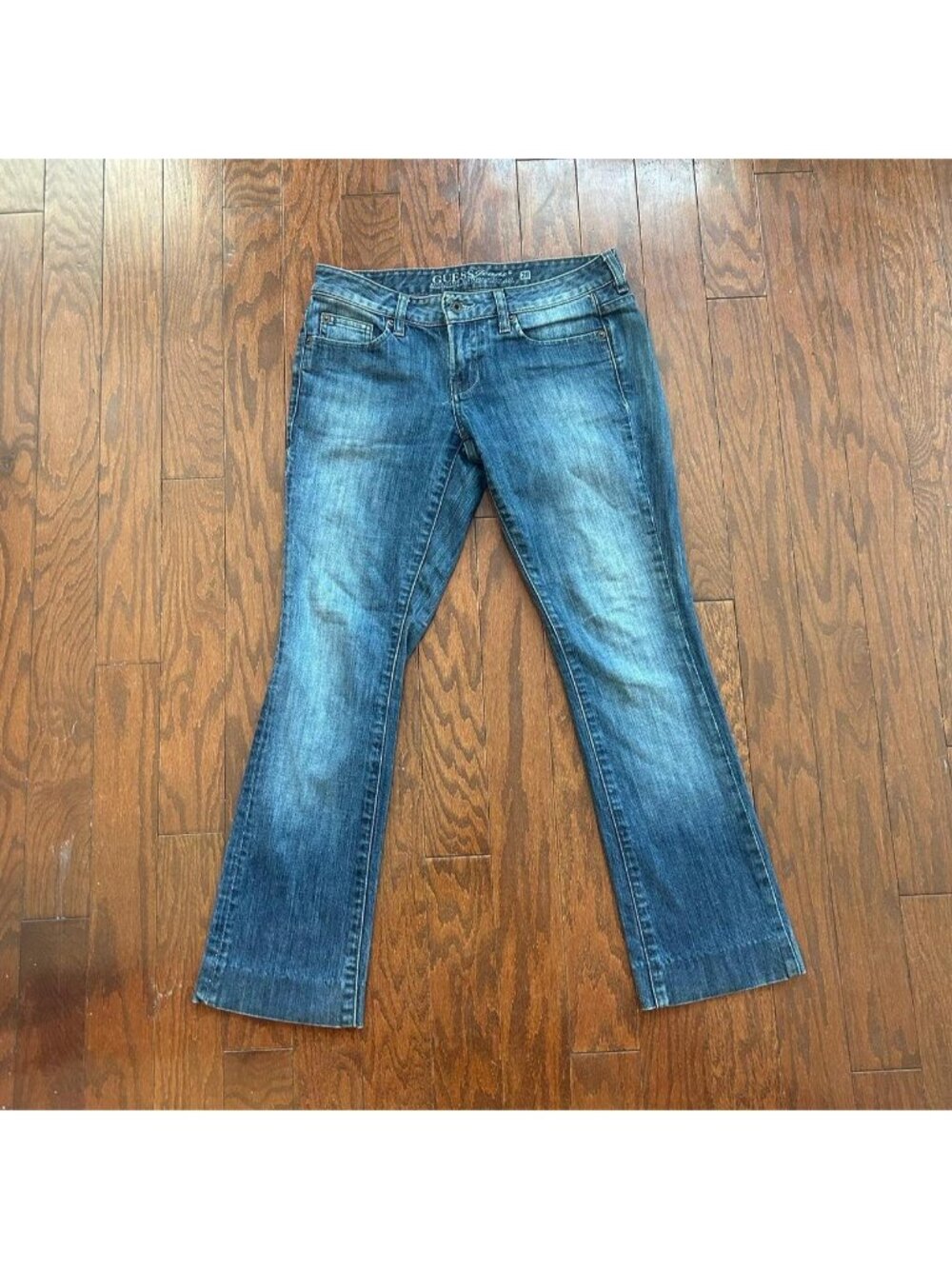 GUESS Los Angeles Oscar Slim Boot Jeans Size 28